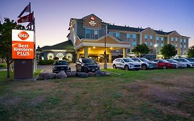 Best Western Plus Executive Inn